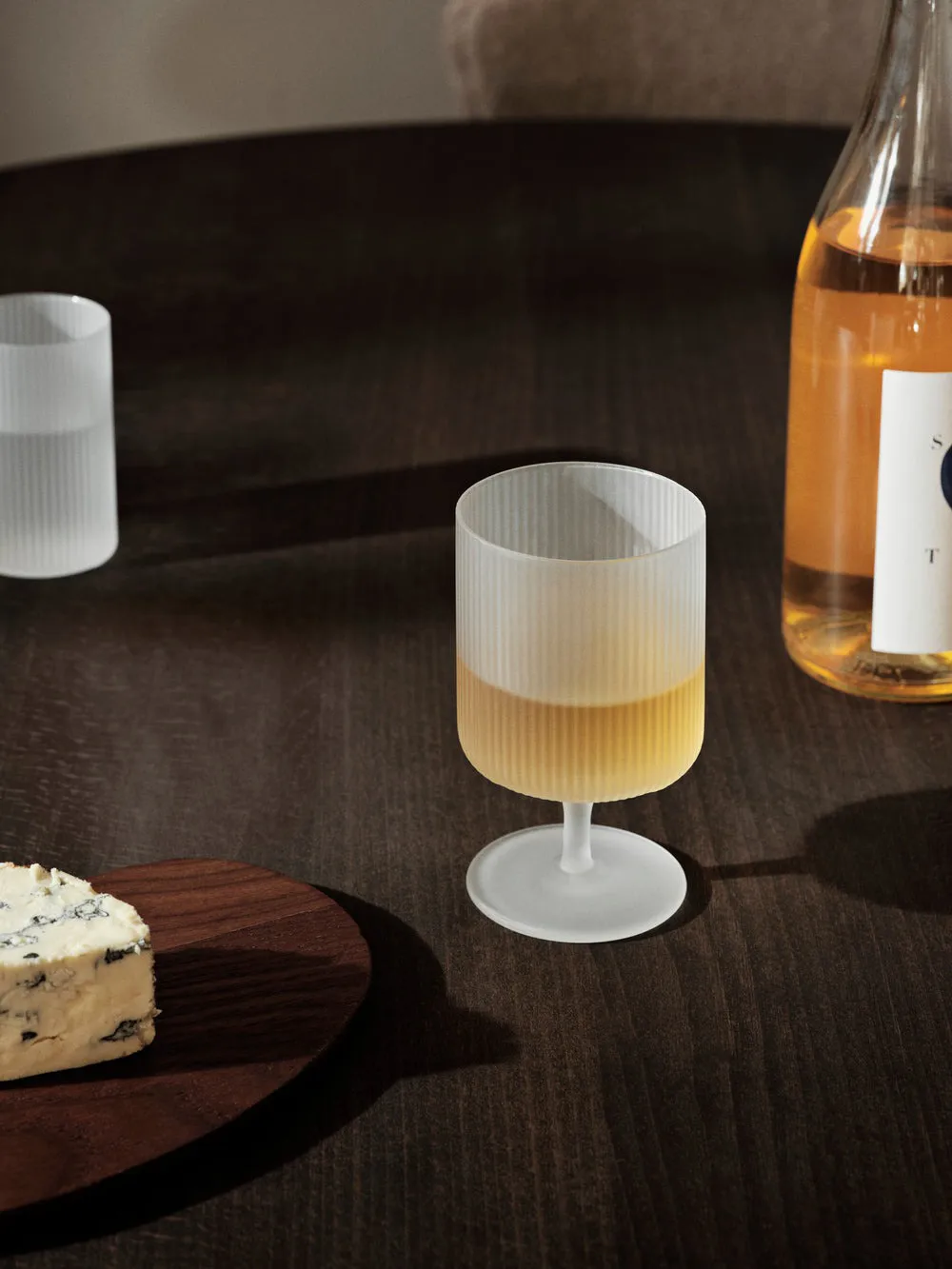 Bicchiere da vino Ripple confezione da 2 , Frosted Ferm Living