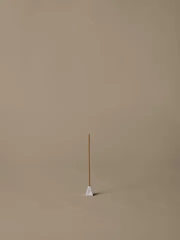 Bruciatore d’incenso Pyra - Alluminio spazzolato - Ferm Living