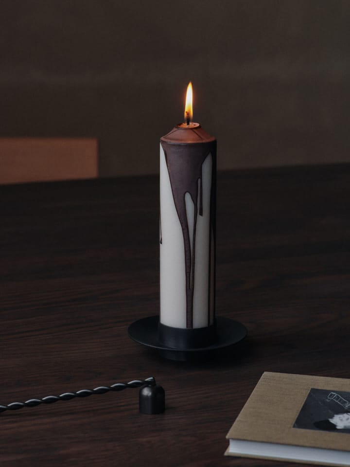 Candela a blocco Dryp, Dark Chocolate, 20 cm Ferm Living