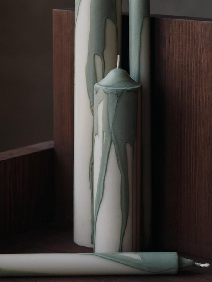 Candela a blocco Dryp, Tea Green, 20 cm Ferm Living