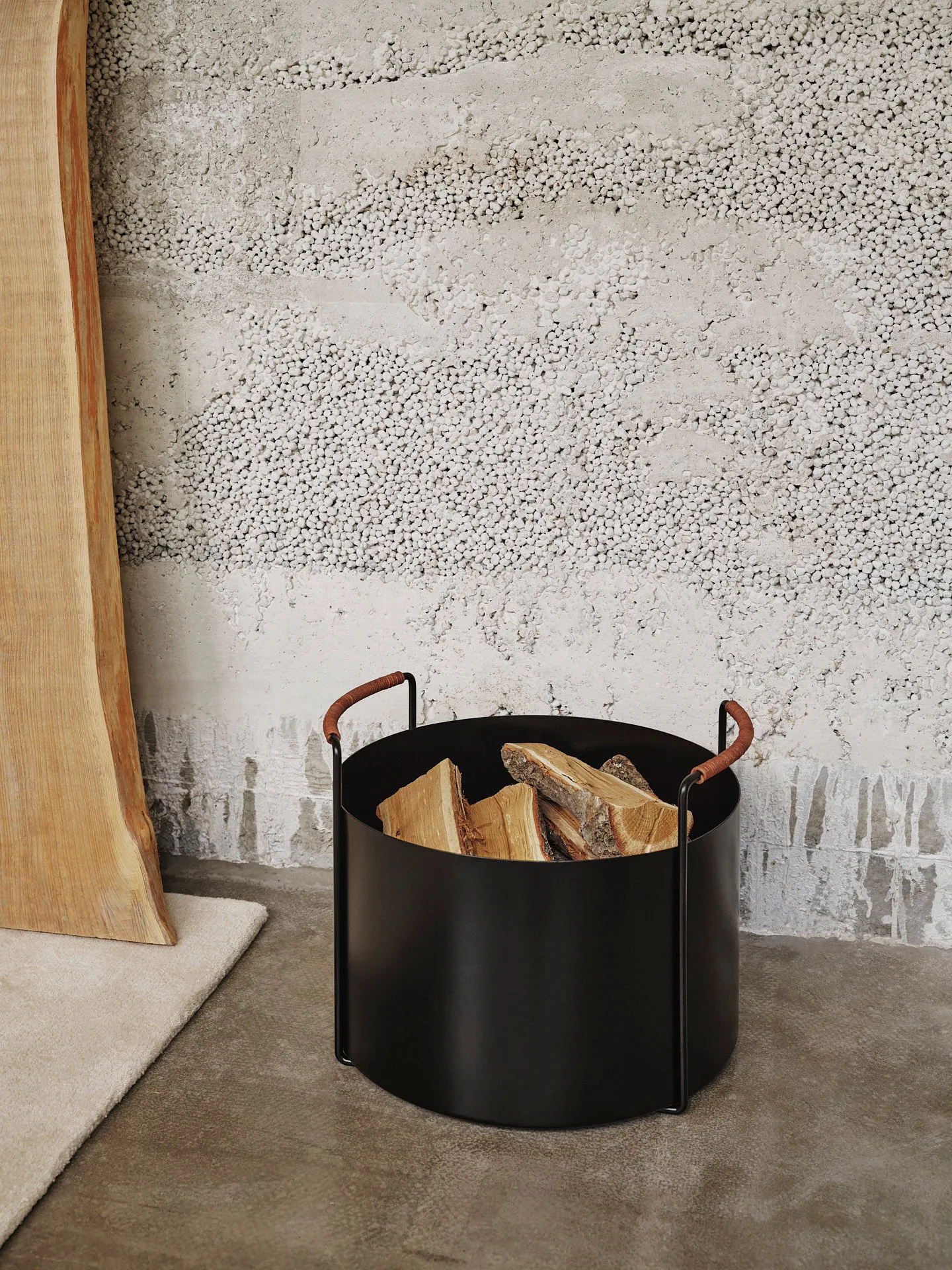 Cestino in legno Port, Black Ferm Living