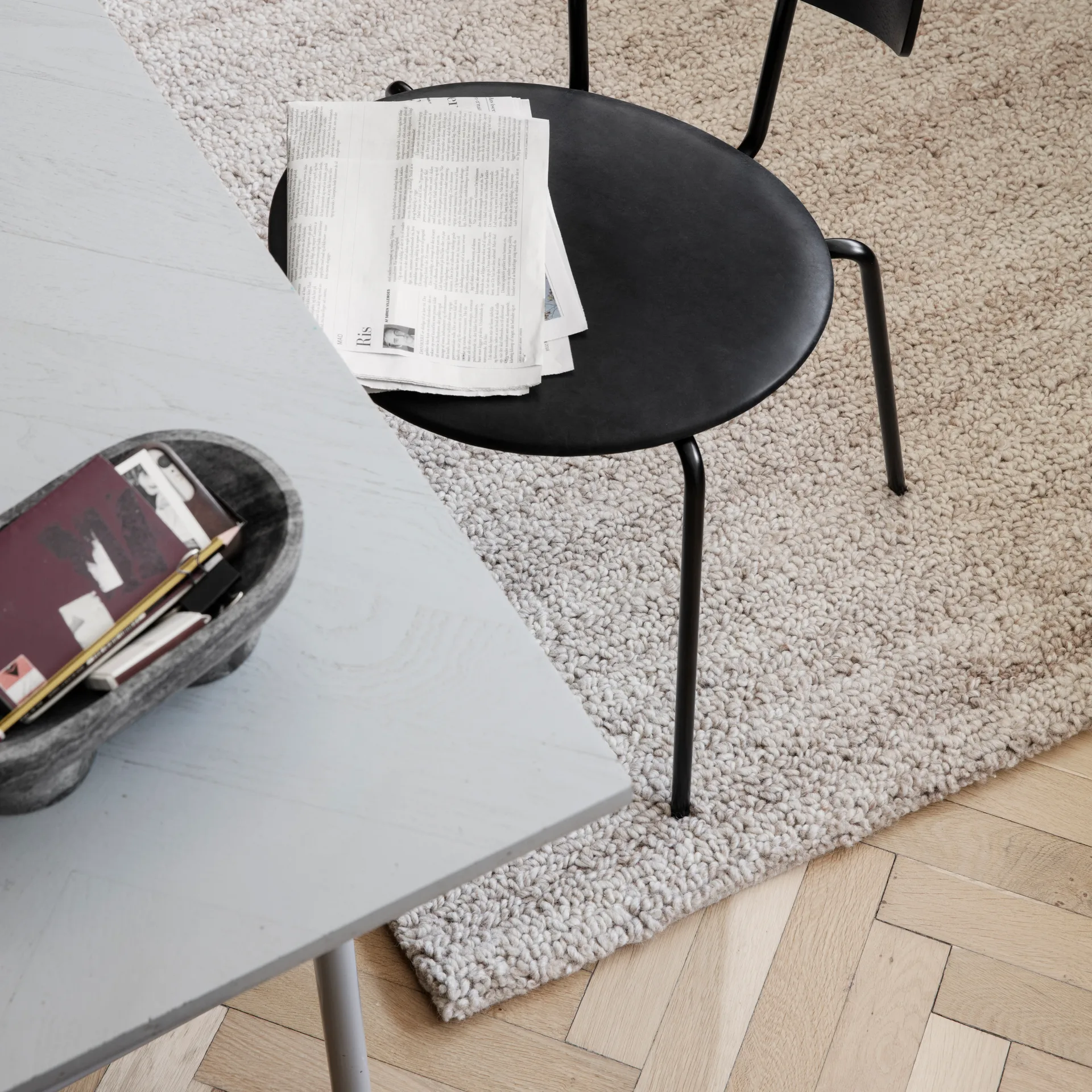 Ciotola Alza, nero Ferm Living