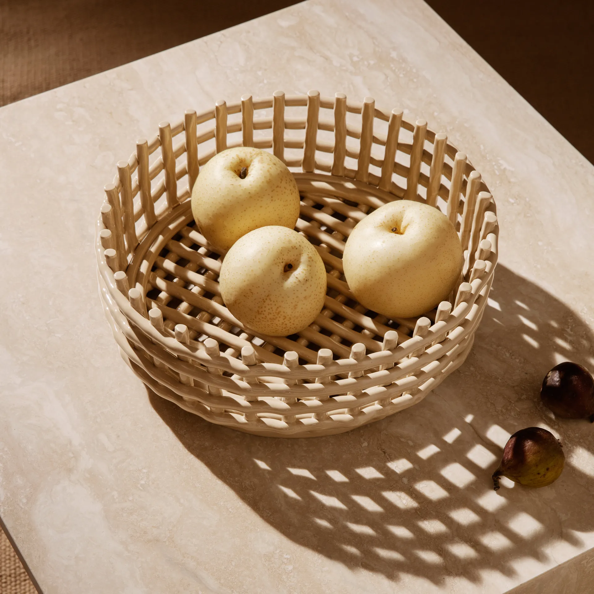 Ciotola intrecciata in ceramica, cashmere Ferm Living