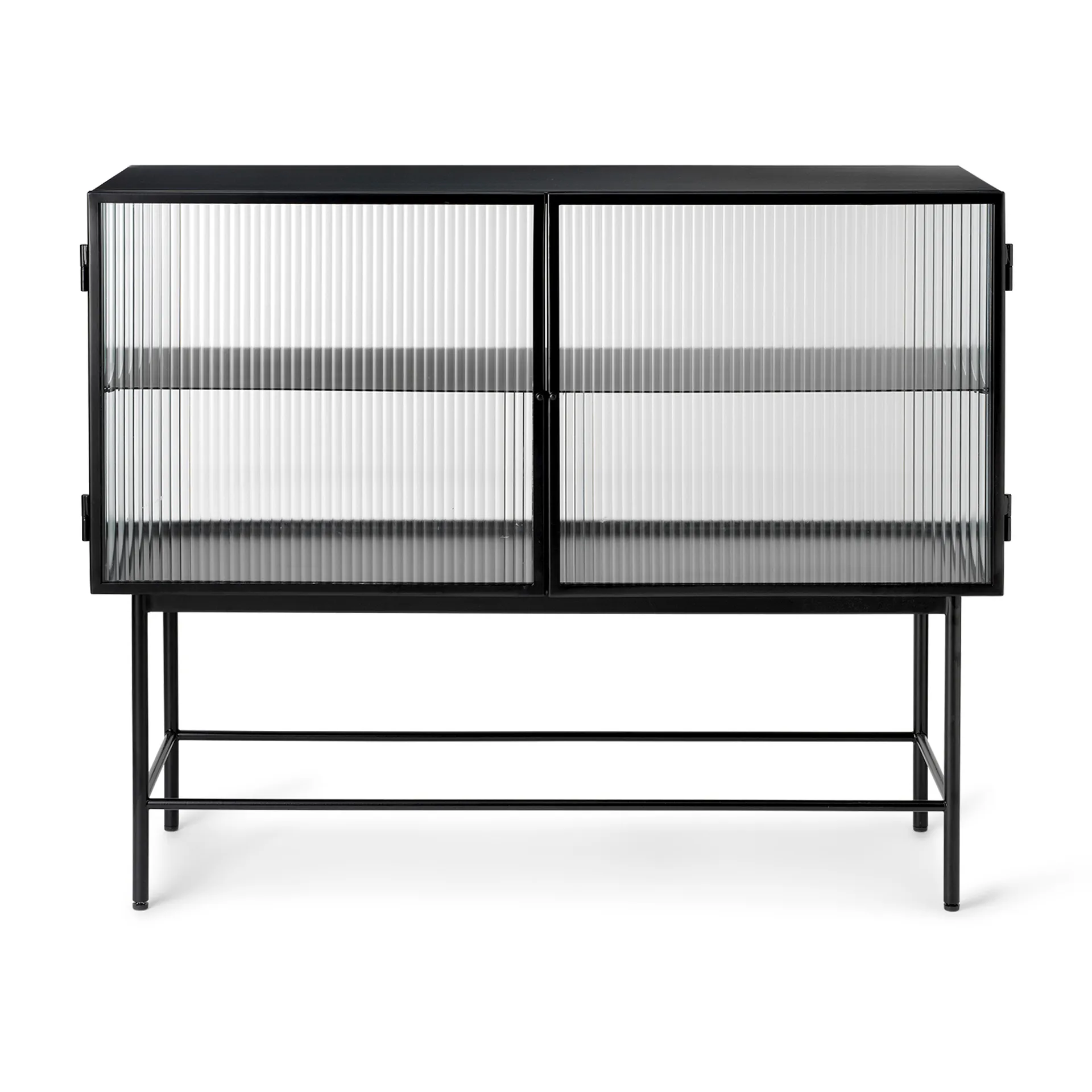 Credenza Haze, Nera, vetro ondulato Ferm Living