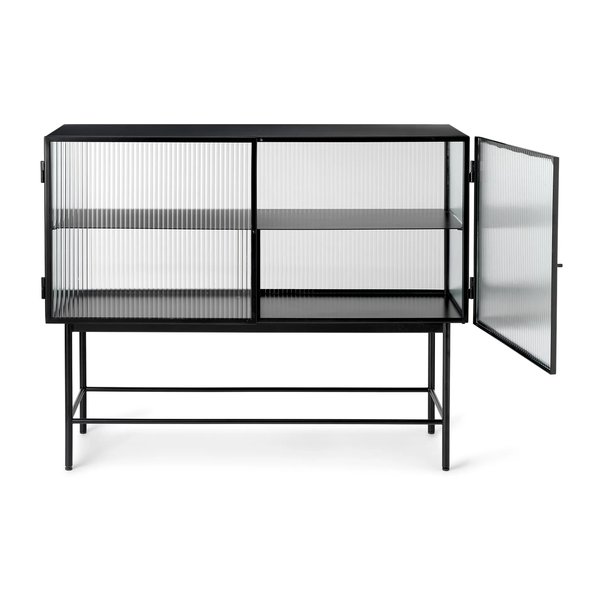 Credenza Haze, Nera, vetro ondulato Ferm Living