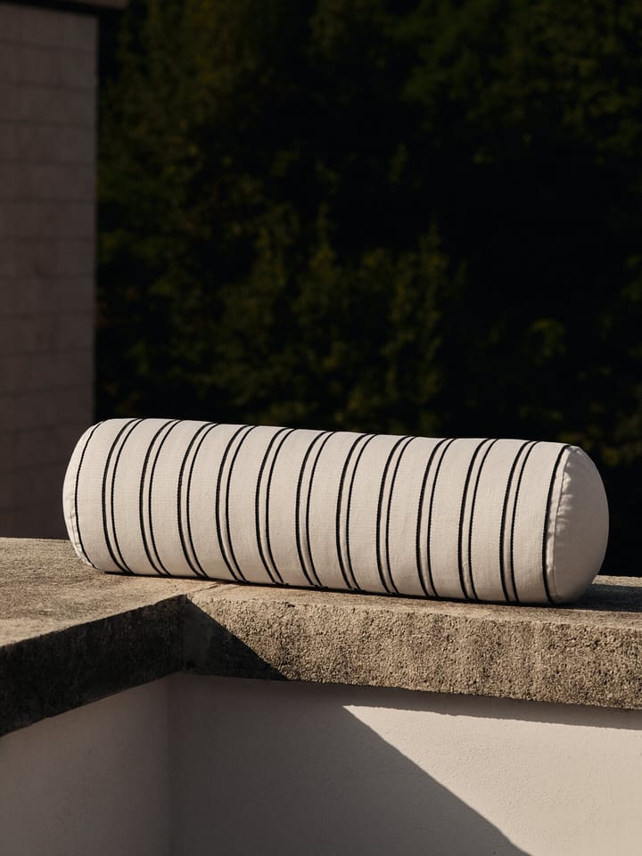 Cuscino cilindro Twill bolster, Off-white-black Ferm Living