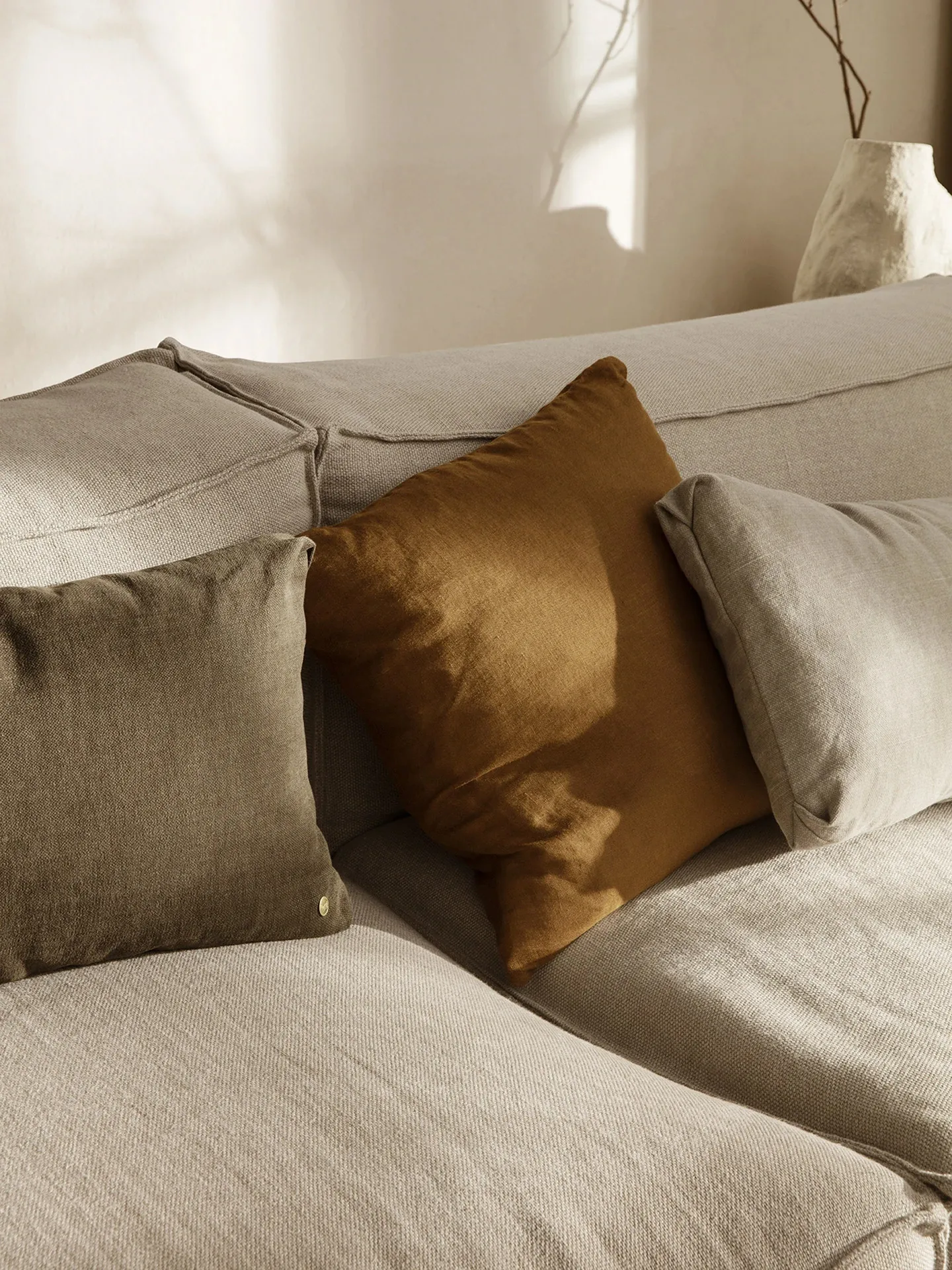 Cuscino Clean Hot Madison 40x60 cm, Smoked chocolate Ferm Living