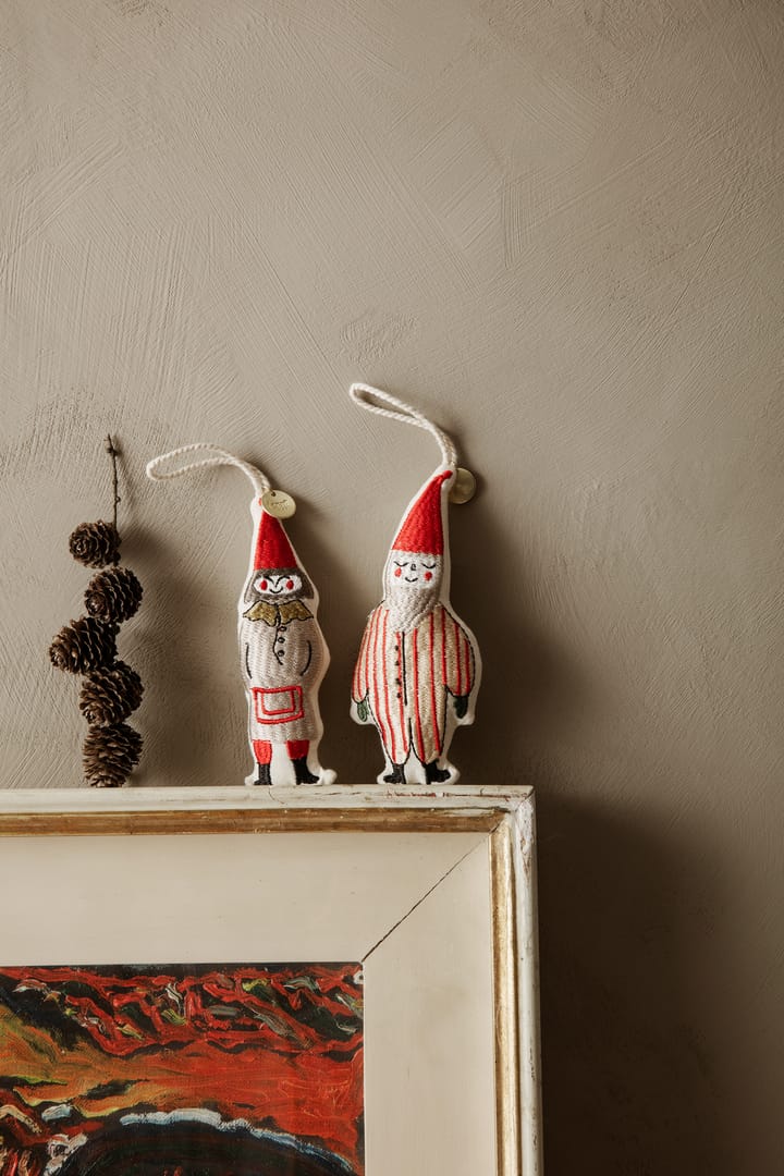 Decorazione natalizia coppia di elfi da 13,5 cm, confezione da 2, Striped Ferm Living
