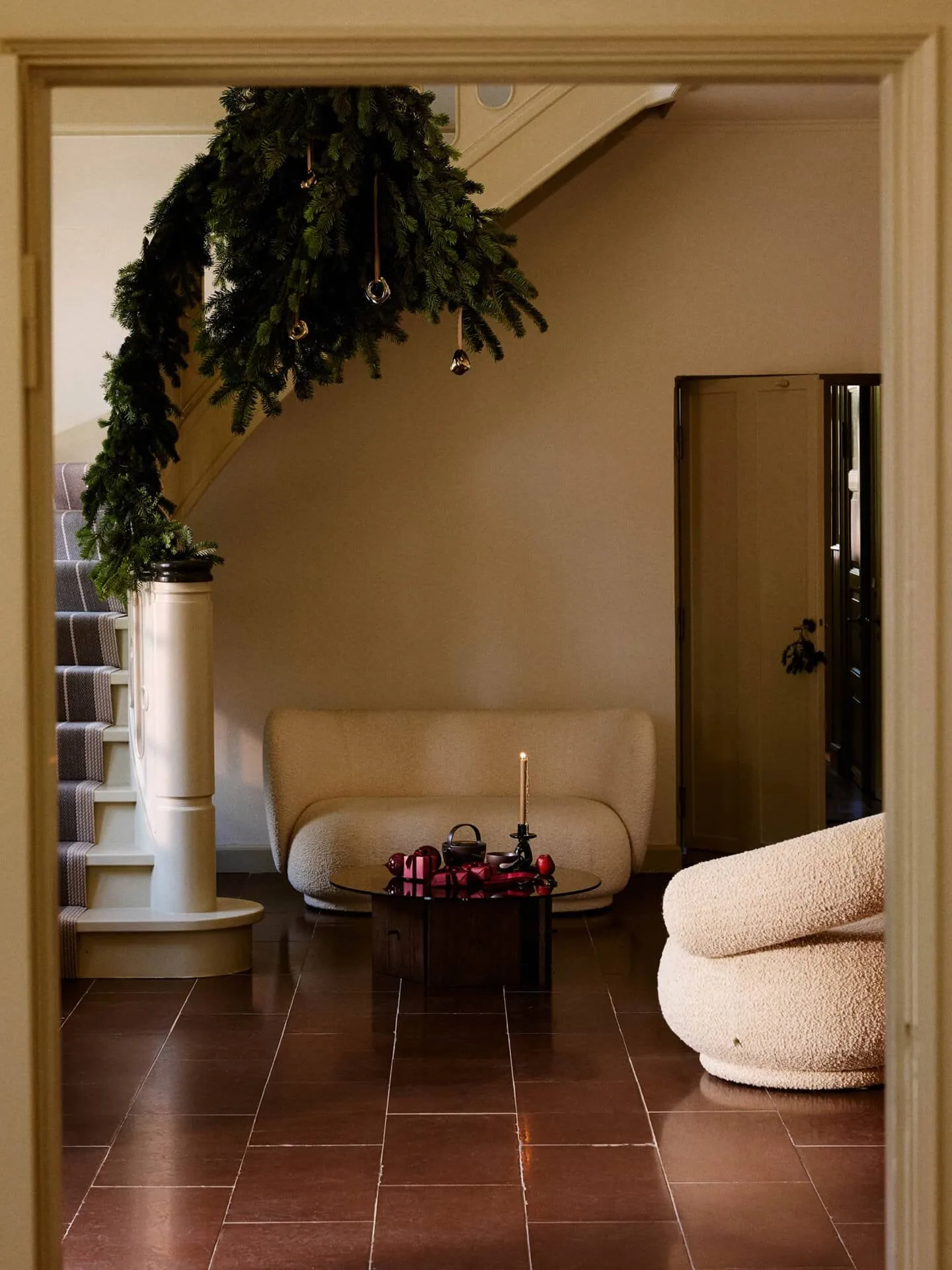 Decorazione Orrith 2 pezzi, Finitura ottone Ferm Living