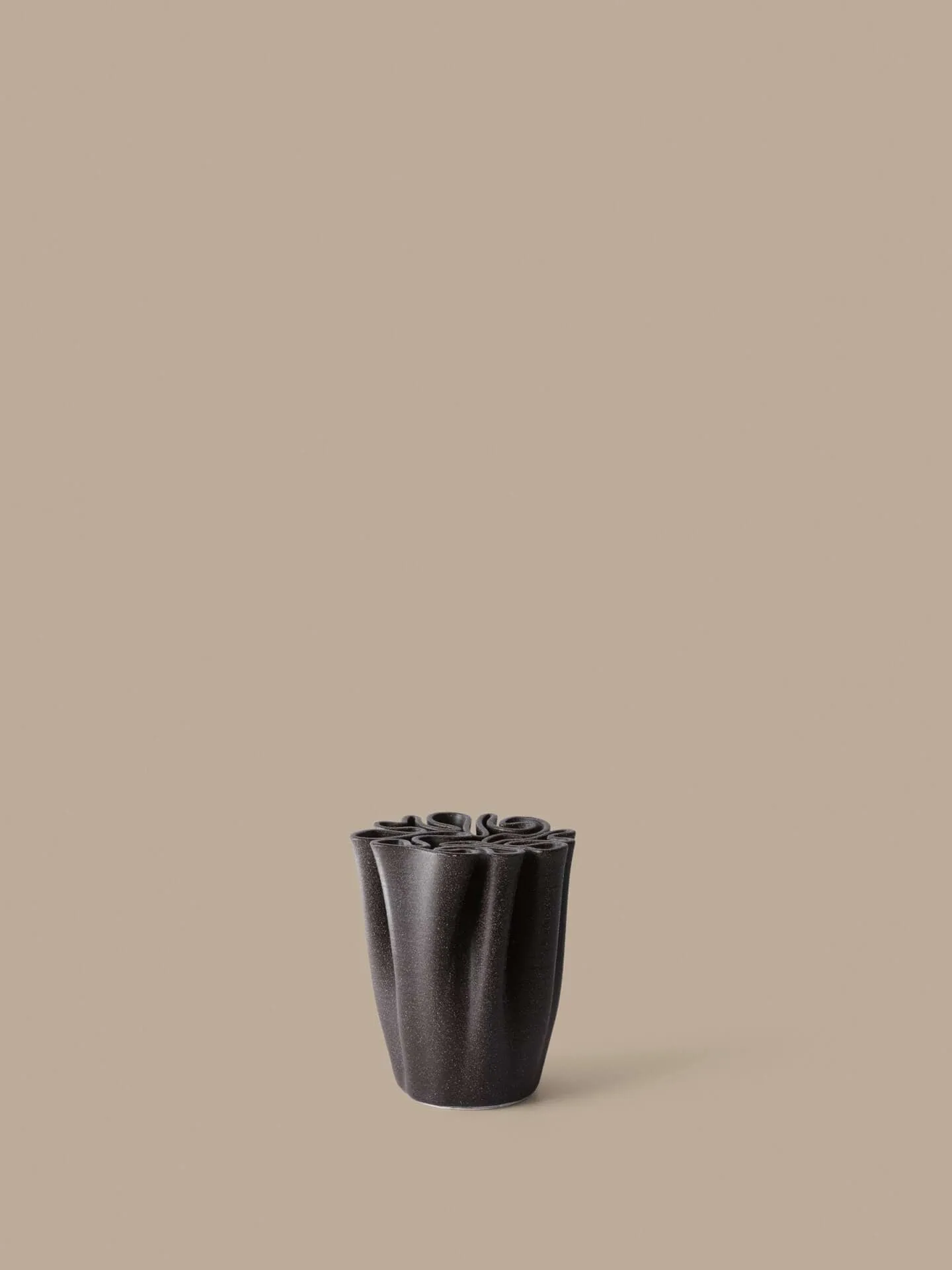 Dedali 18 cm, Marrone scuro Ferm Living