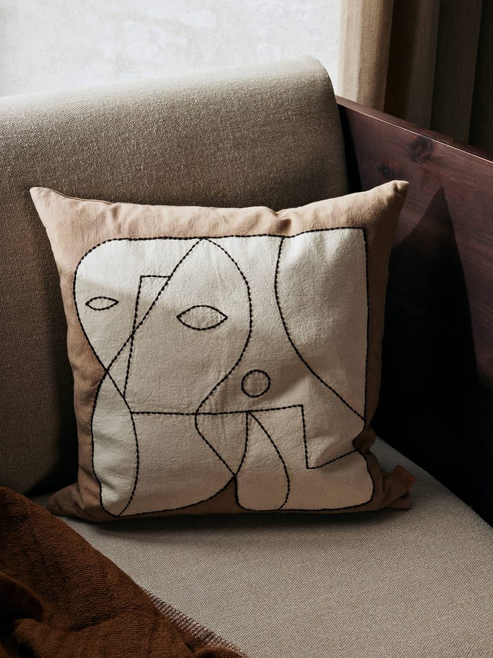 Federa Figure 50x50 cm, Taupe scuro-bianco sporco Ferm Living