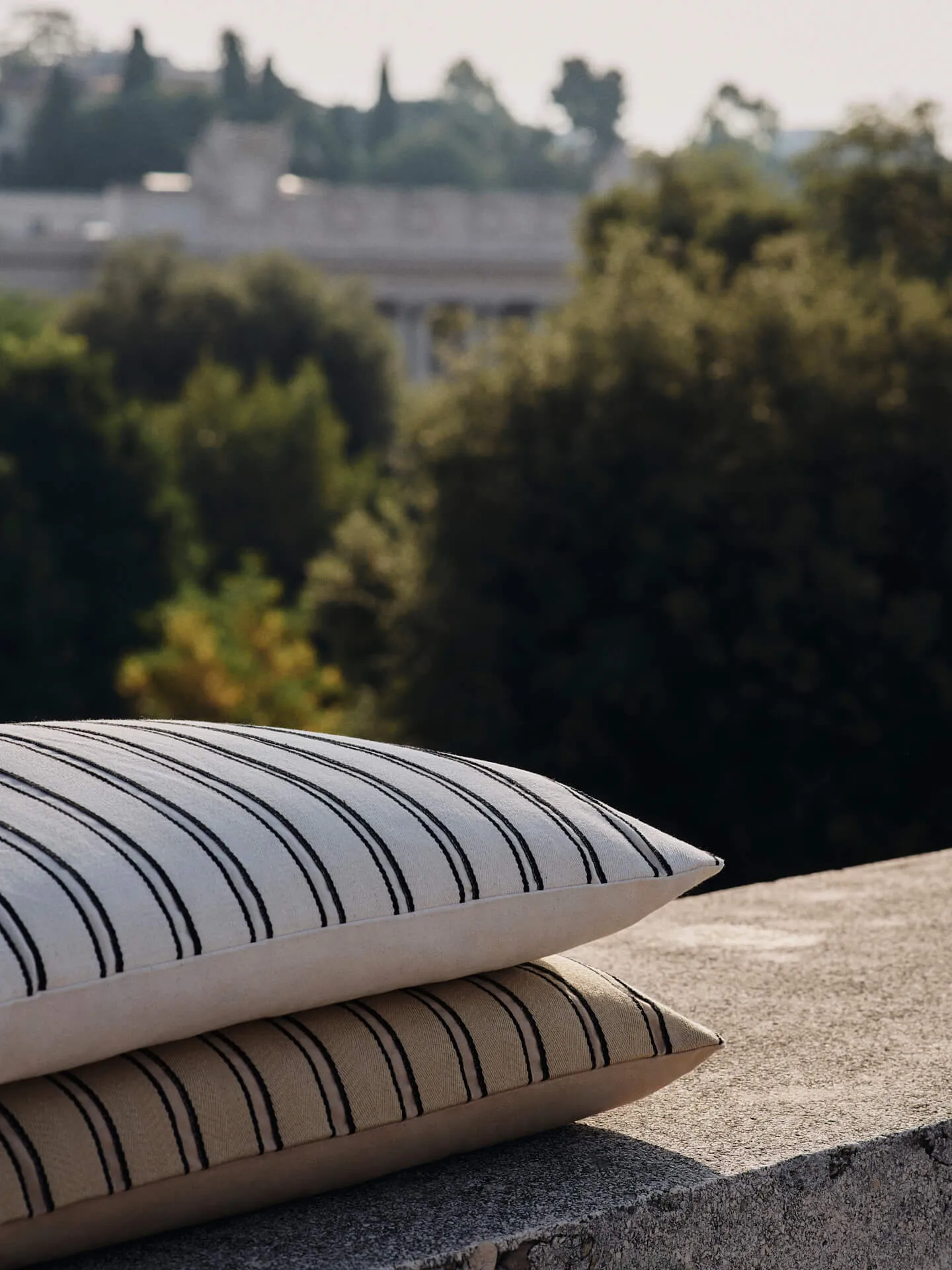 Federa Twill 40x60 cm, Off-white-black Ferm Living