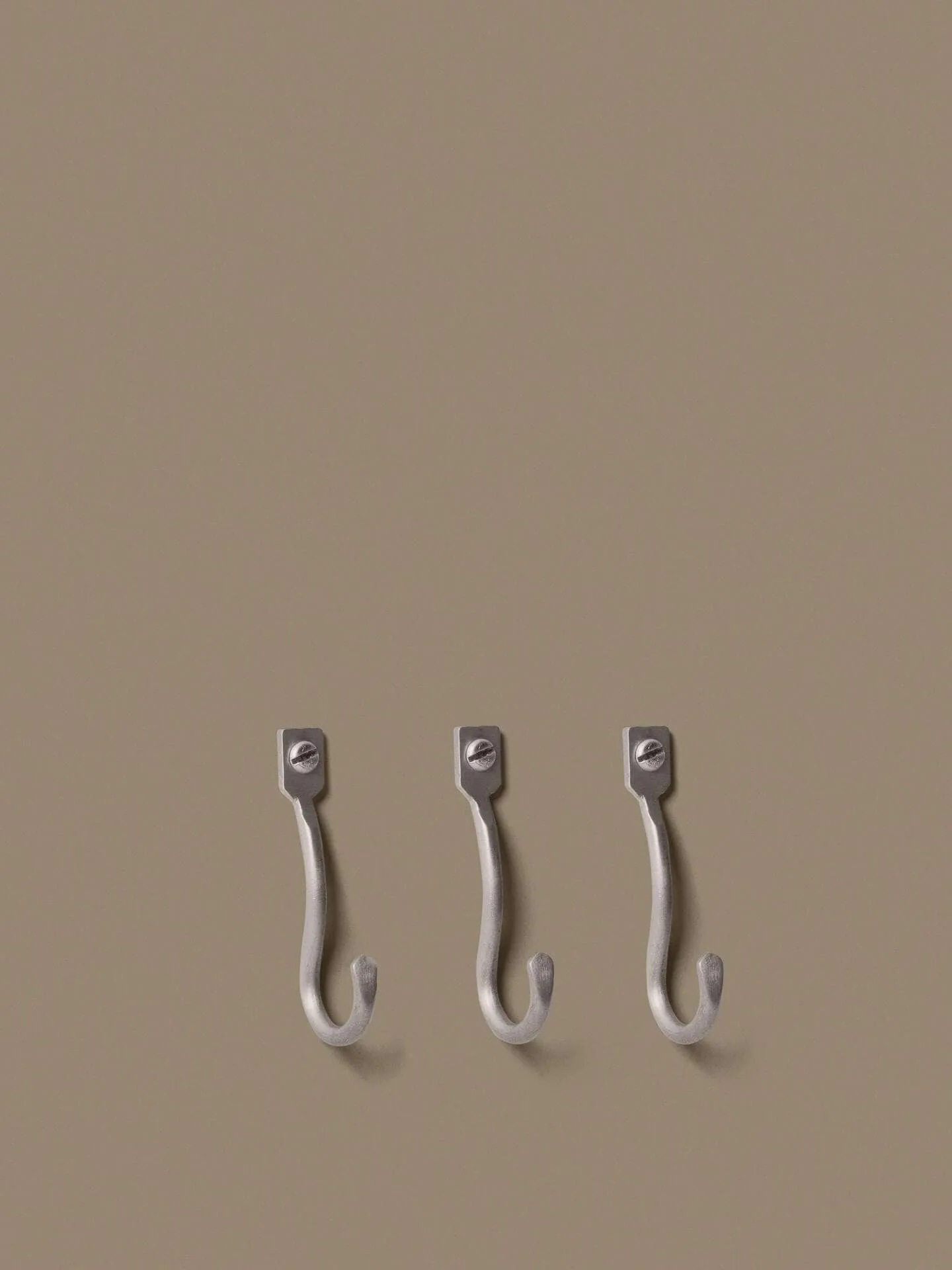 Gancio Curvature, confezione da 3, Acciaio inox Ferm Living