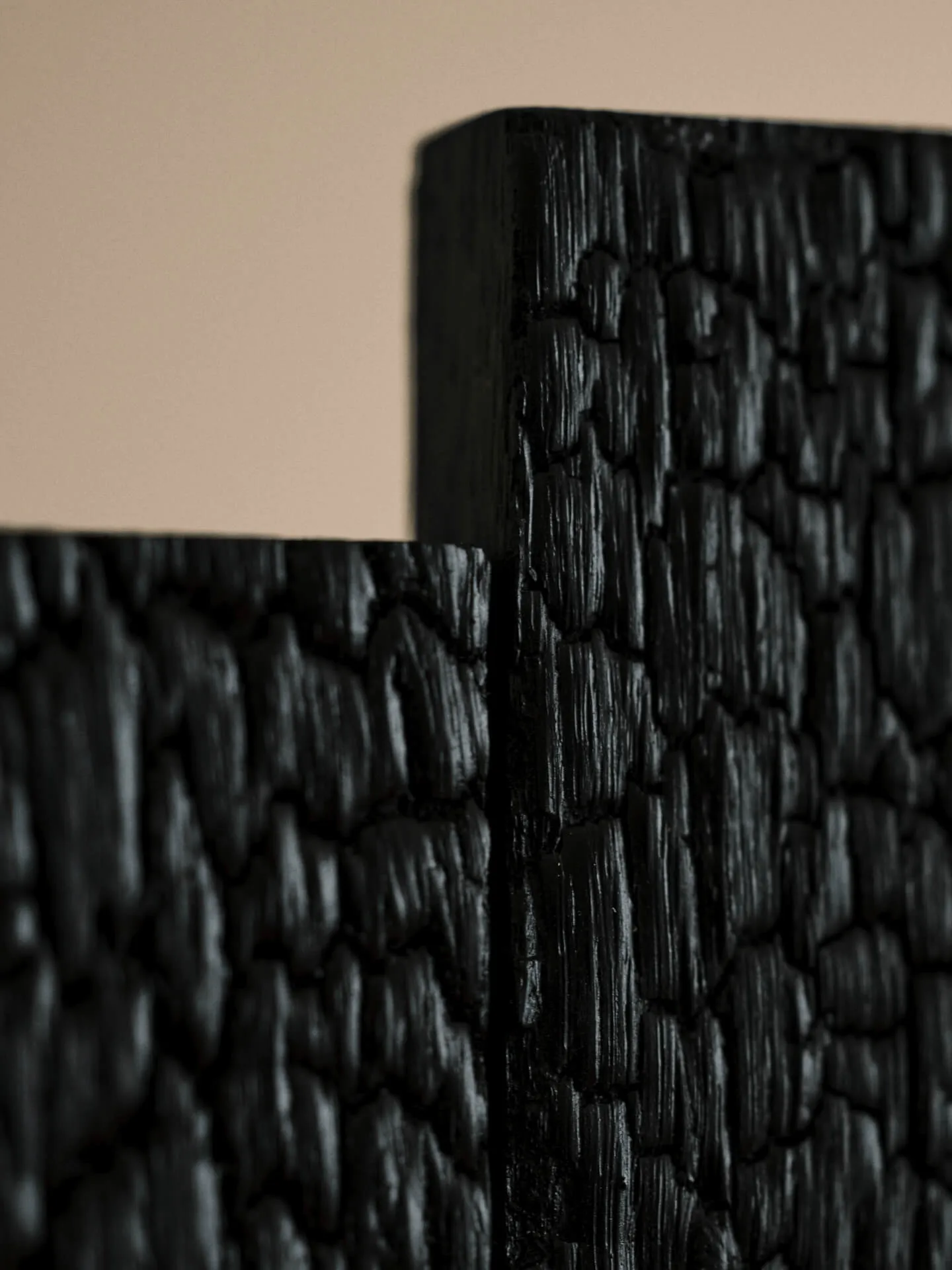 Koh pensile, Black, 43,5x27,5x81,4 cm Ferm Living