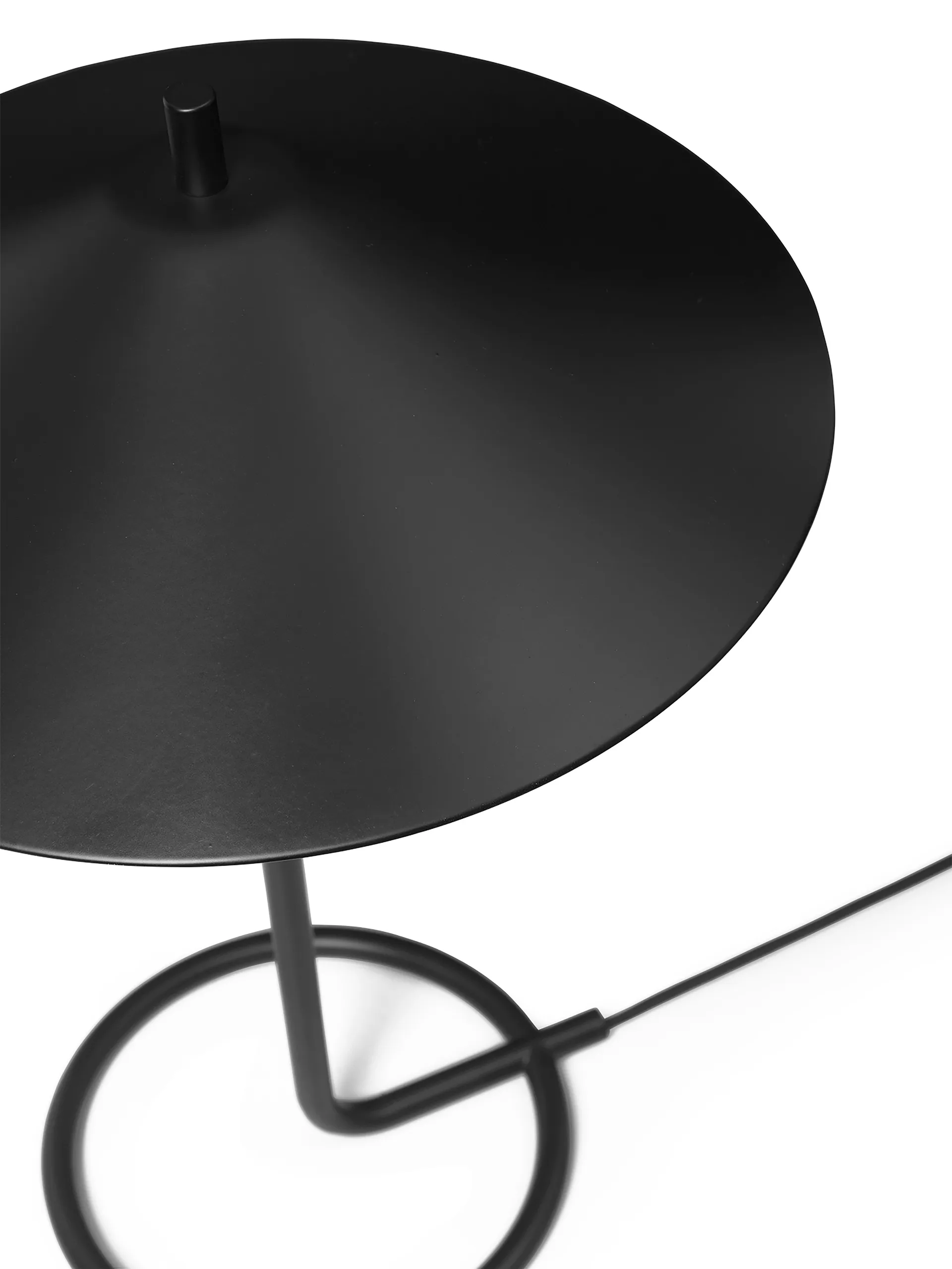 Lampada da tavolo Filo, Nero-nero Ferm Living