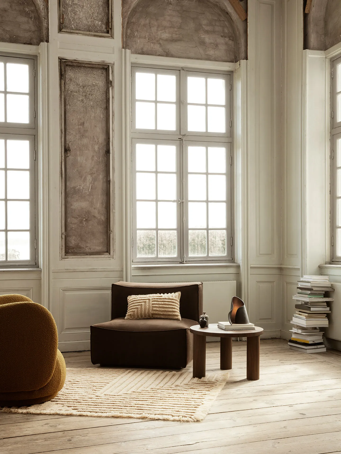 Lampada da tavolo Oyster , Nero Ferm Living