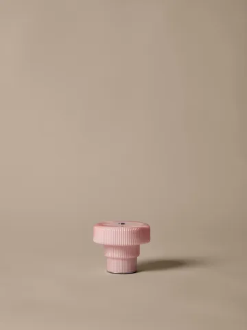 Lampada da tavolo Ripple portatile 10 cm - Rosa pallido - Ferm Living