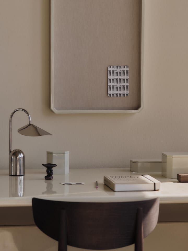 Lampada portatile Arum, Stainless steel Ferm Living