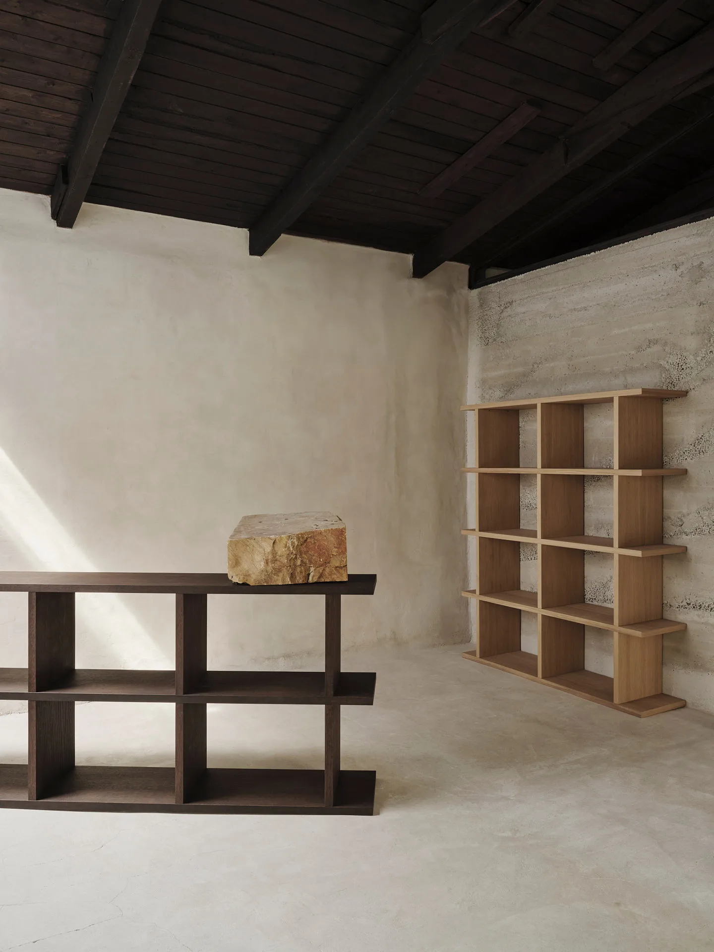 Libreria Kona 3x2, Dark stained Ferm Living