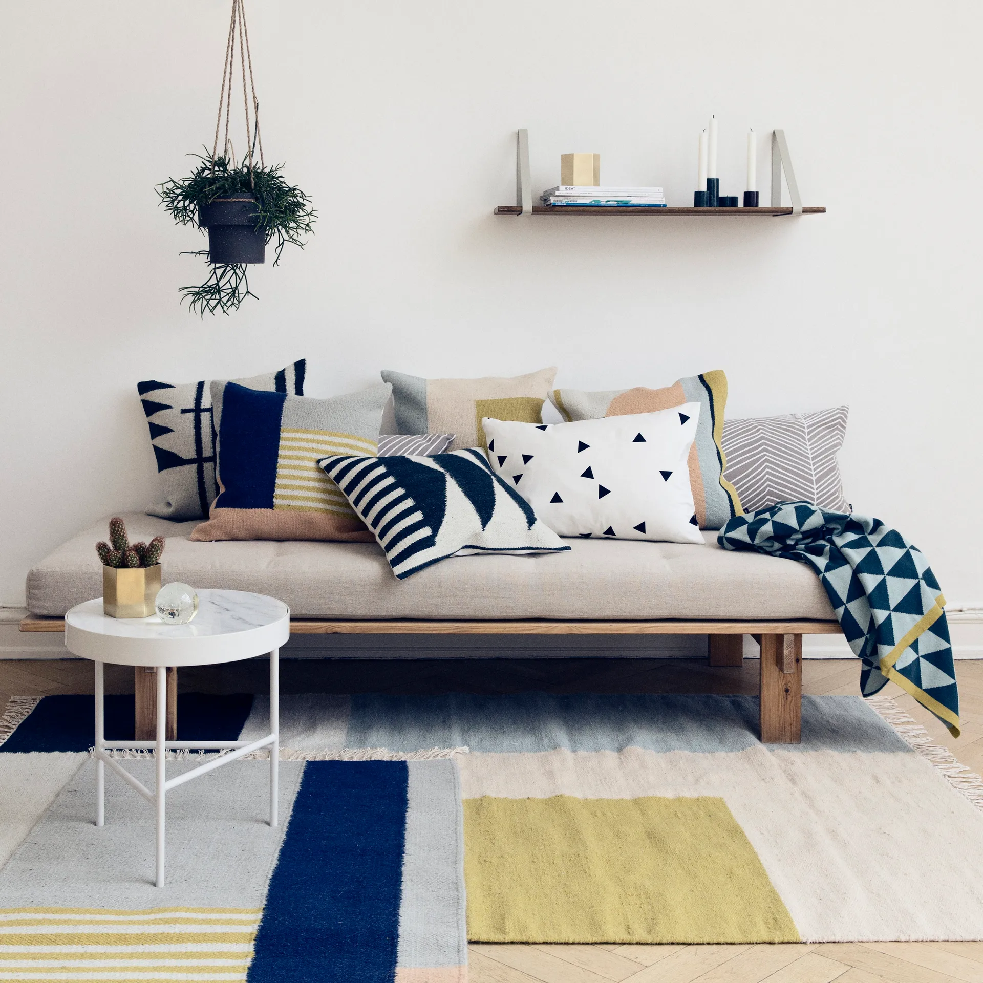 Mensola Ferm Living , rovere affumicato Ferm Living
