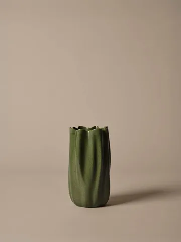 Nium vaso - Dark sage, 23 cm - Ferm Living