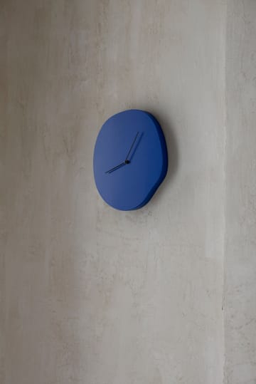 Orologio da parete Melt 28x33 cm - Blu - ferm LIVING