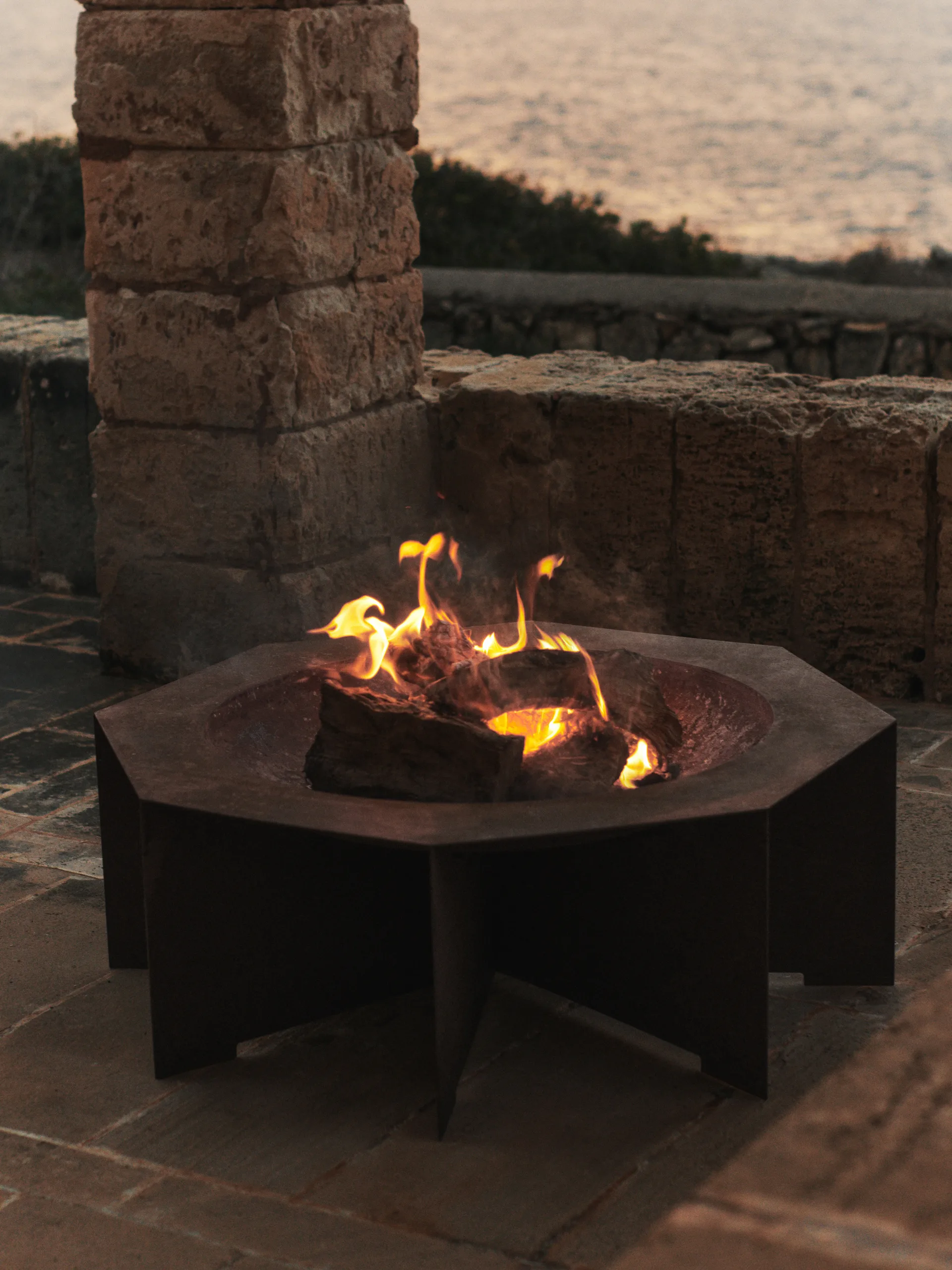 Otto fire pit focolare, Ruggine, Ø85,5x29 cm Ferm Living