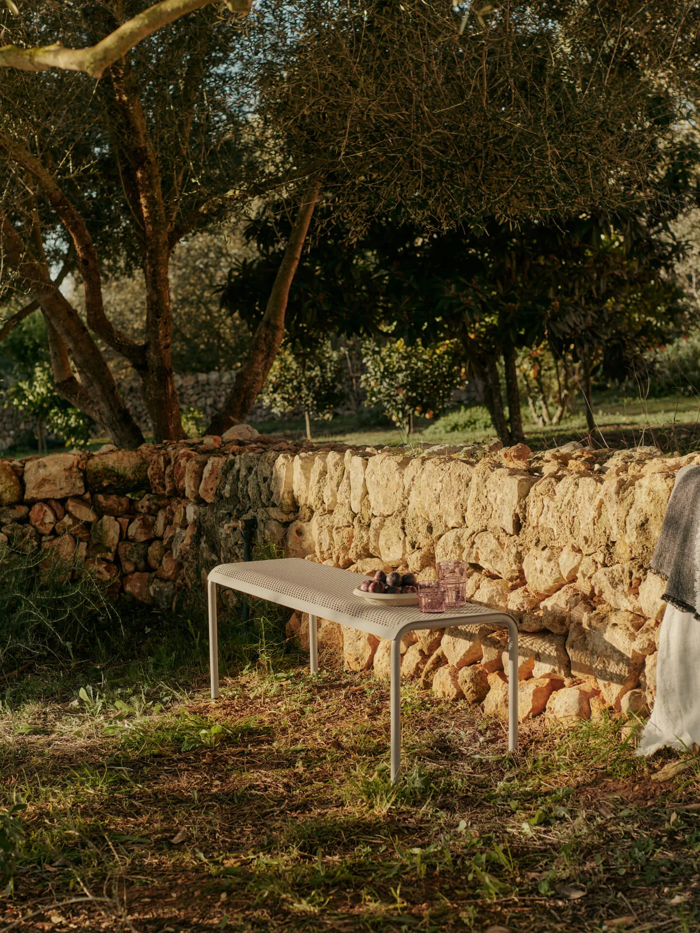 Panca Dapple 45x130x39,8 cm, Cashmere Ferm Living