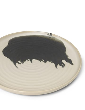 Piatto da portata Omhu Centrepiece ⌀36 cm - off-white-carbone - Ferm Living
