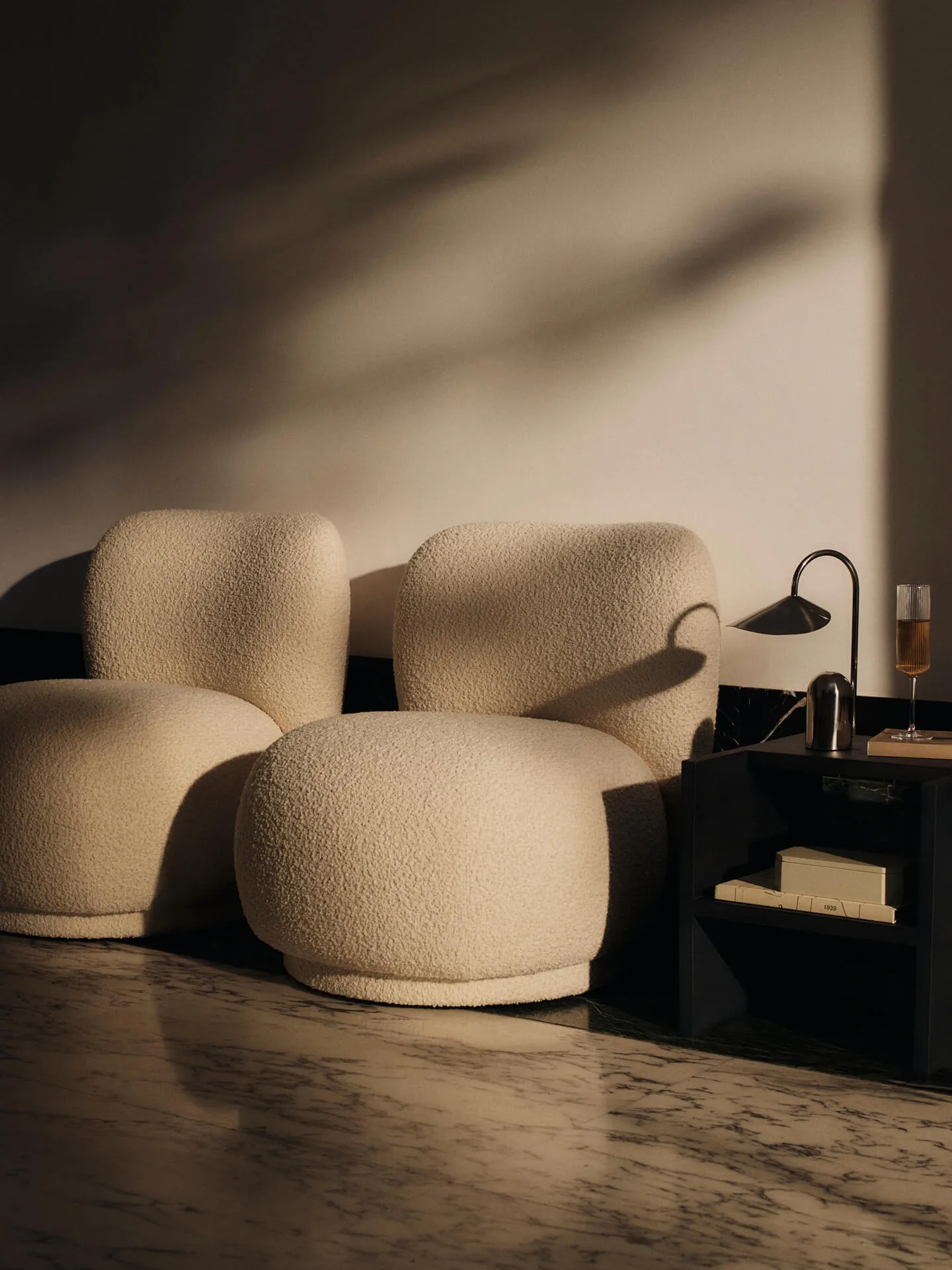 Poltrona lounge Rico piccolo, Nordic Bouclé-Off-white Ferm Living