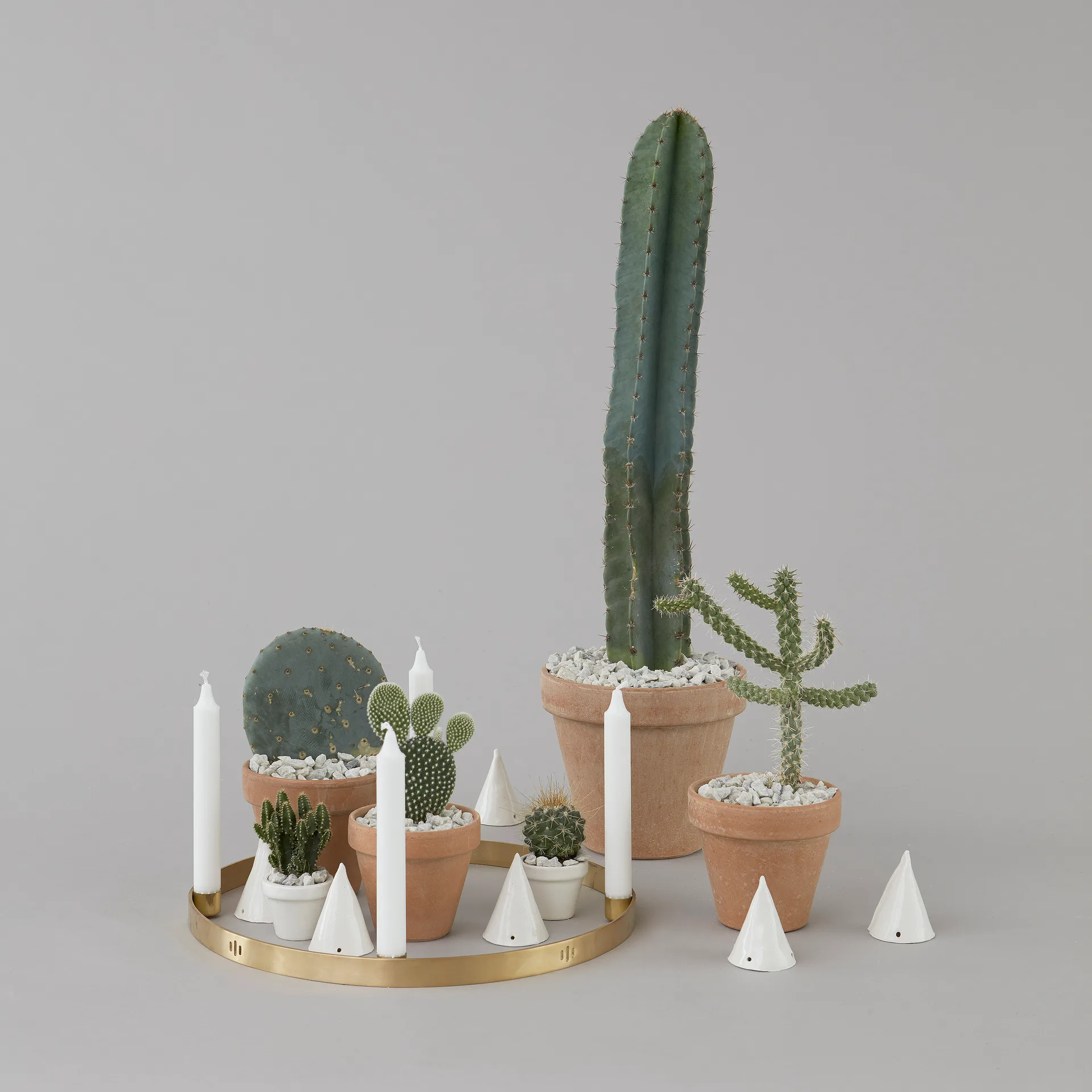 Portacandele Circle in ottone, grande Ferm Living