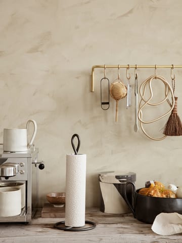 Portarotolo da cucina Curvature   - Nero-ottone - ferm LIVING