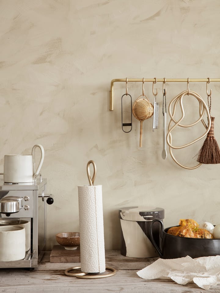 Portarotolo da cucina Curvature   - ottone - ferm LIVING