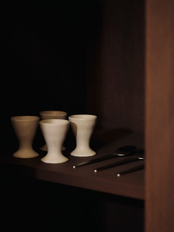 Portauovo Flow confezione da 2, Off-white speckle Ferm Living