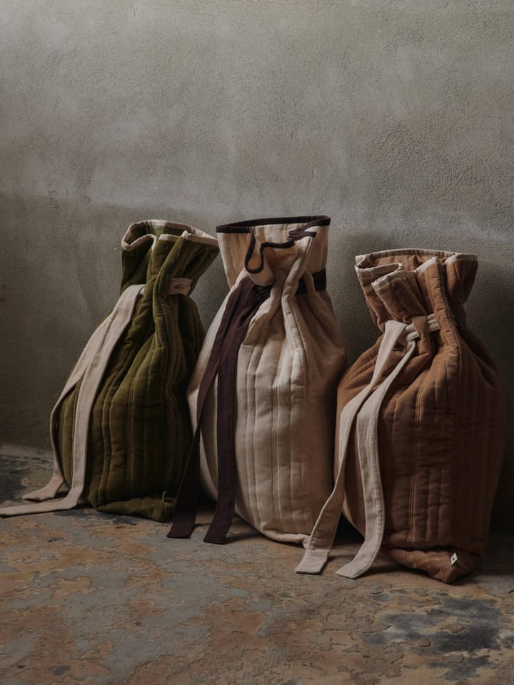 Sacco trapuntato Vari 50x70 cm, Velluto-khaki Ferm Living