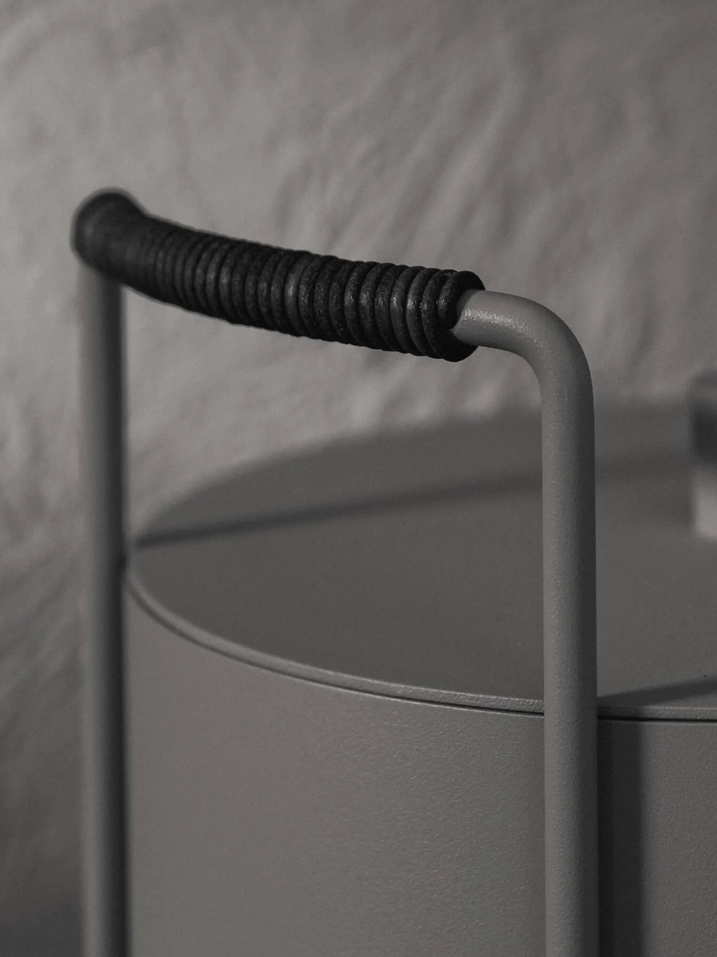 Secchio per l'accensione e la cenere Port, Cashmere Ferm Living