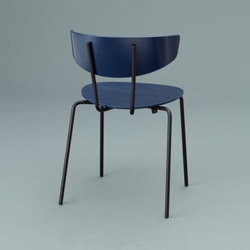 Sedia Herman - Walnut, supporto in acciaio nero - Ferm Living