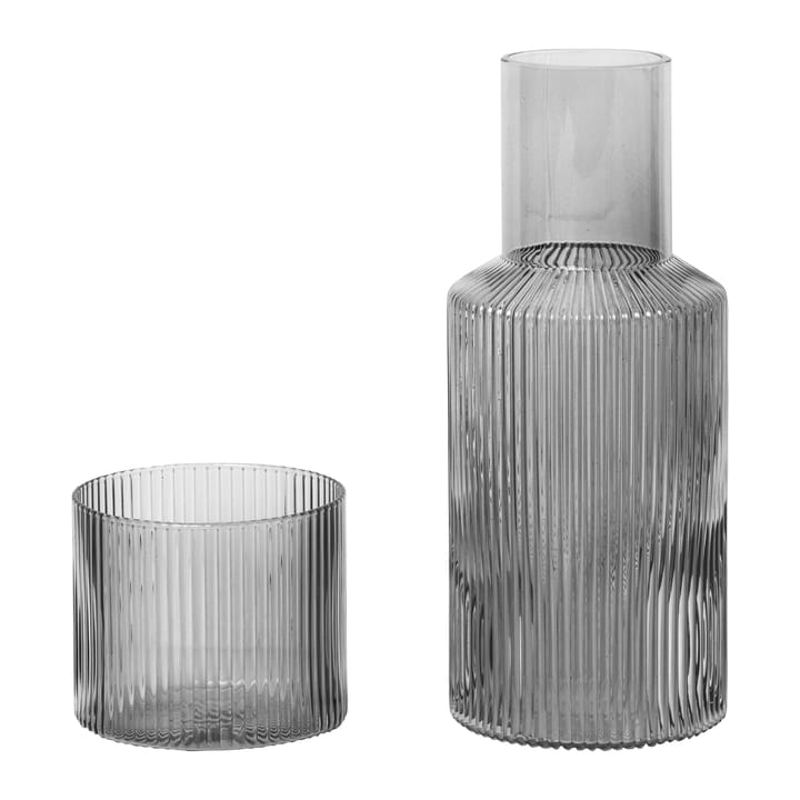 Set caraffa Ripple piccolo - smoked grey - Ferm LIVING