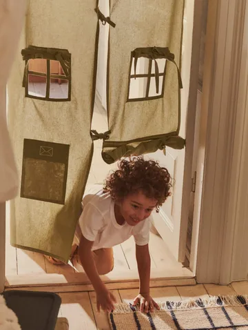 Settle tenda per porta - Elm green, 85x205 cm - Ferm Living