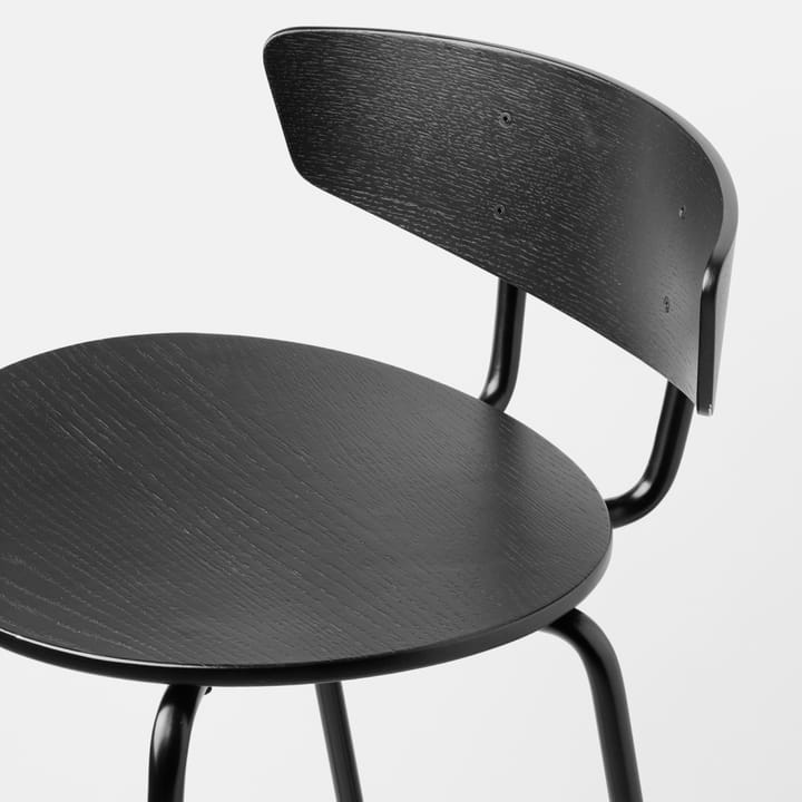 Sgabello basso Herman, Nero Ferm Living