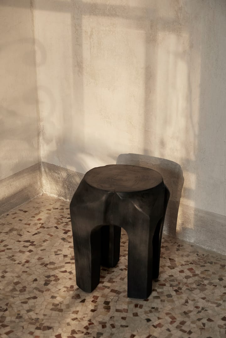 Sgabello Root Ø30x40 cm, Black stained Ferm Living