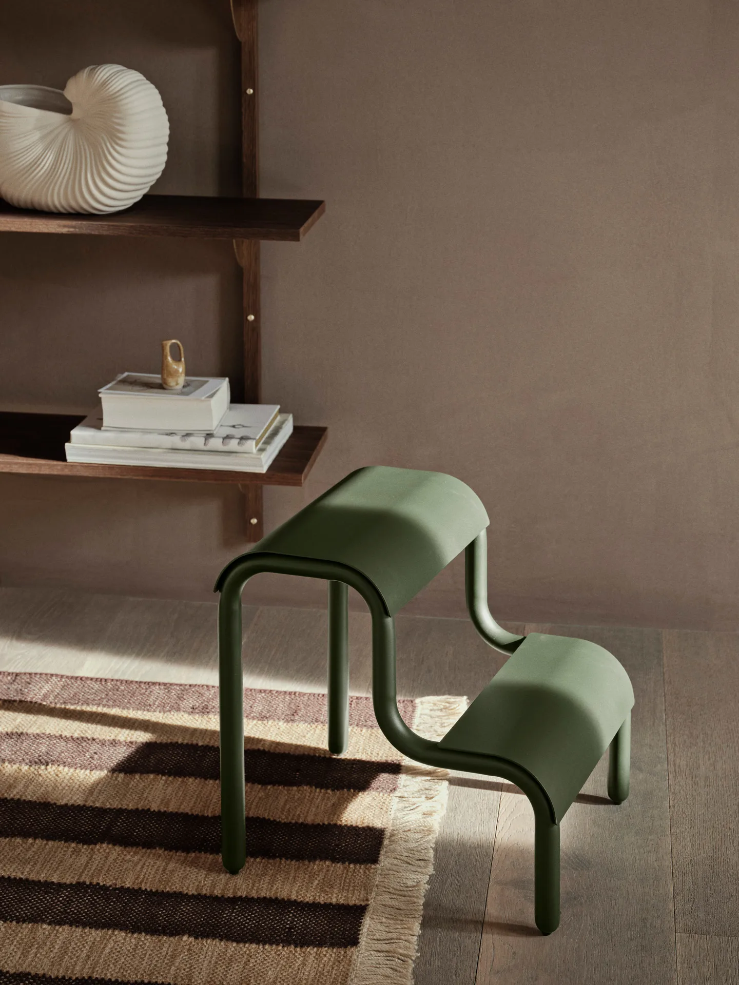 Sgabello Up, Forest Green Ferm Living