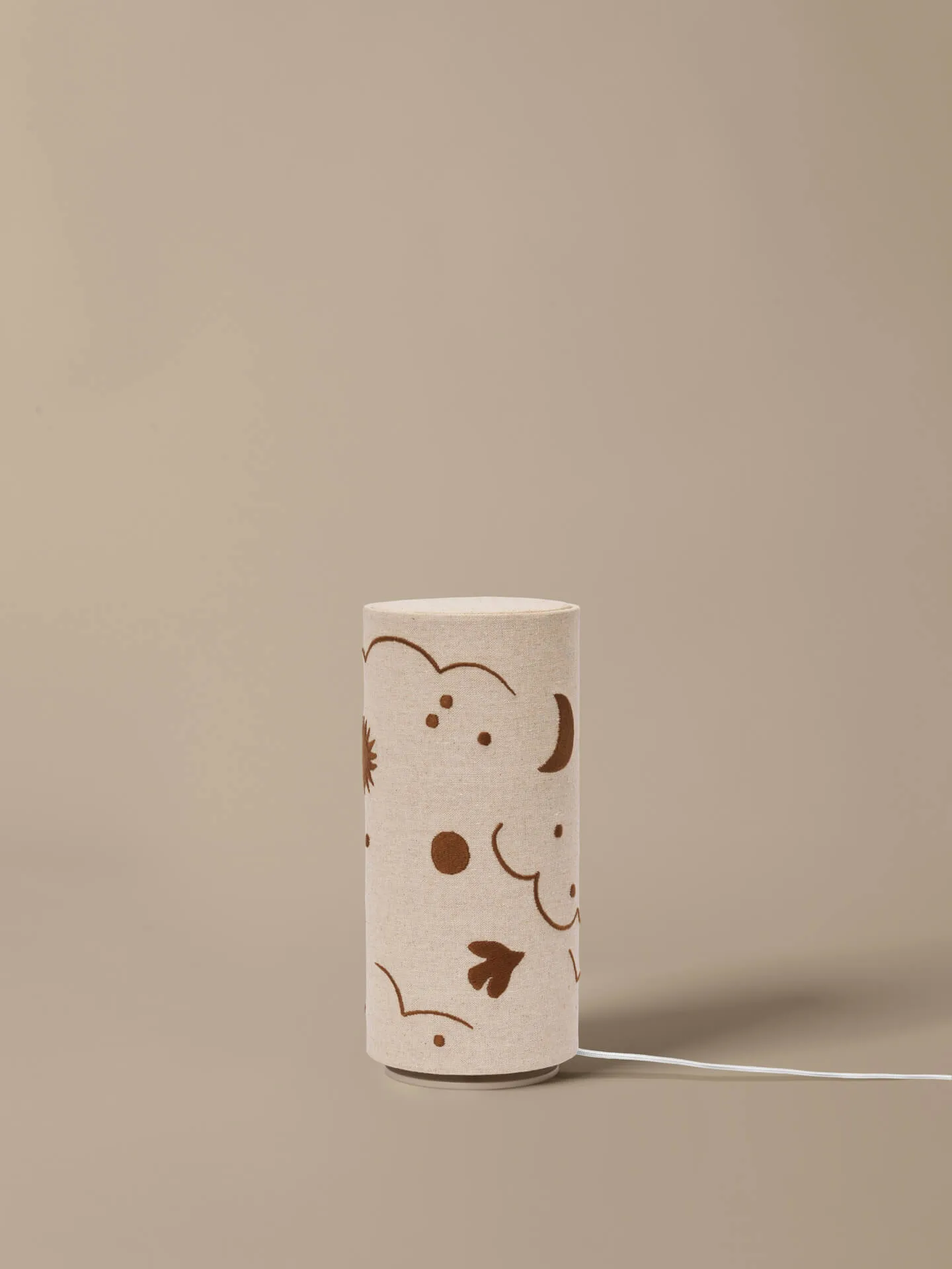 Skye lampada da tavolo, Natural-bronze Ferm Living