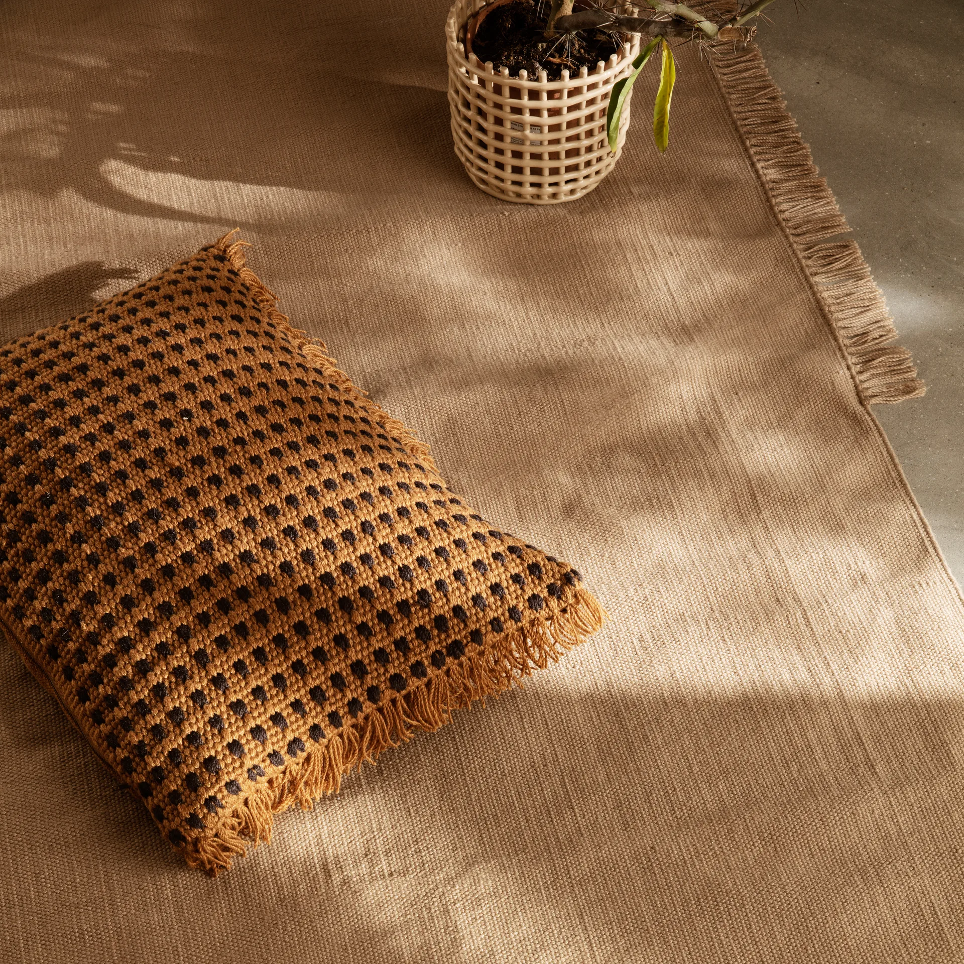 Tappeto Hem grande 160x250 cm, Sand Ferm Living