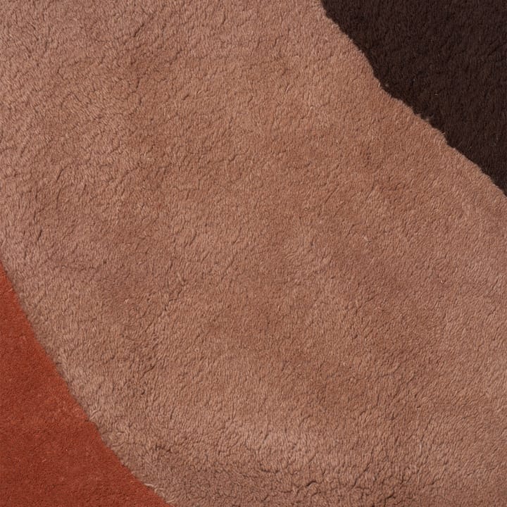 Tappeto View 140x180 cm - rosso-marrone - ferm LIVING