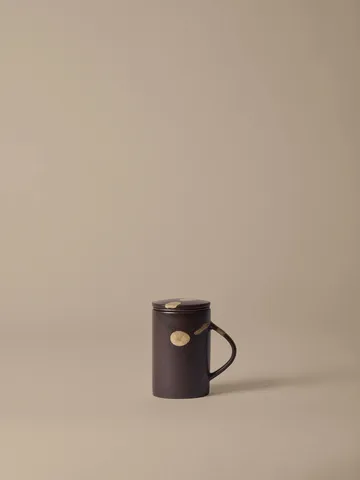 Tazza da tè Koyo con filtro per tè 40 cl - Dark brown-buff - Ferm Living