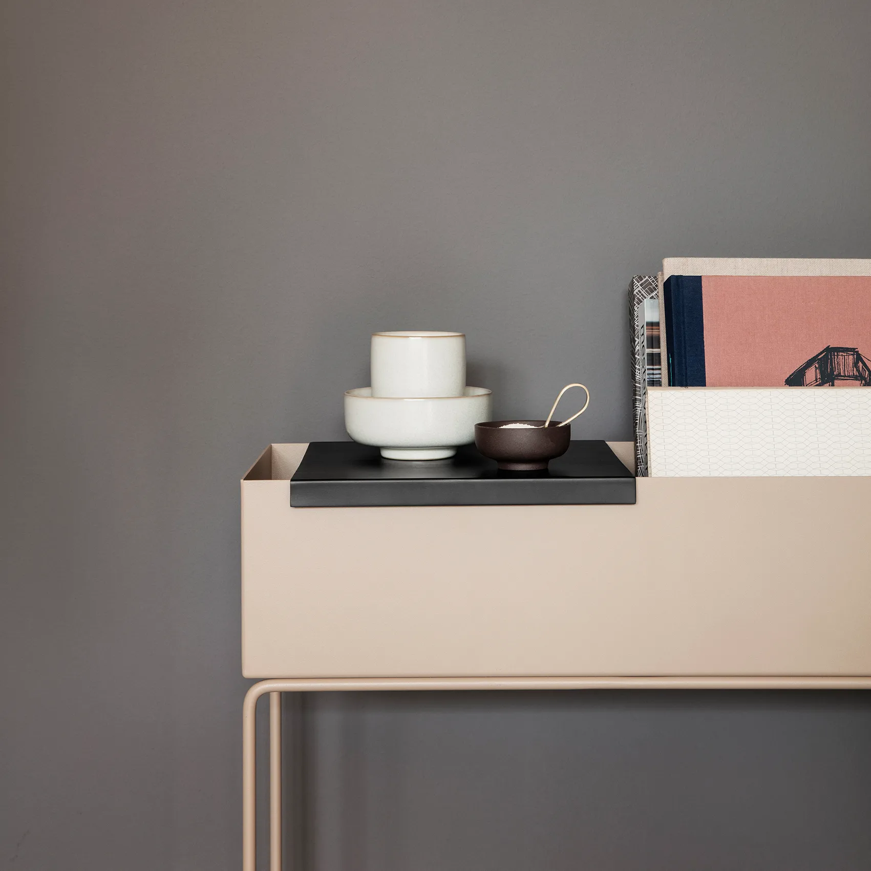 Tazza Sekki grande, Crema Ferm Living