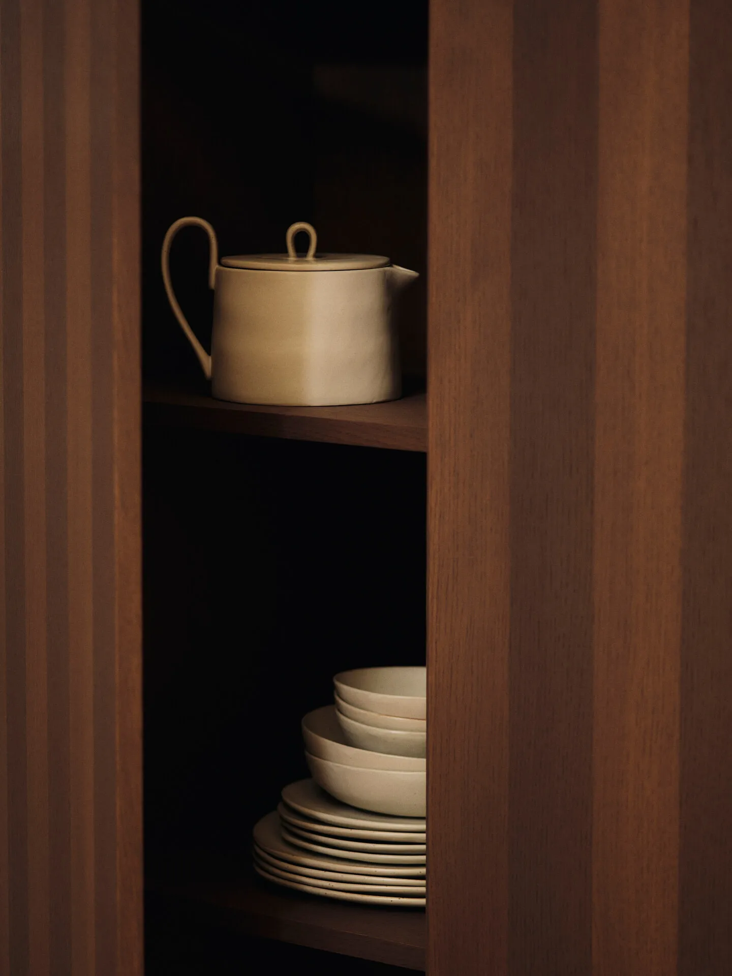 Teiera Flow 1,5 L, Off-white speckle Ferm Living