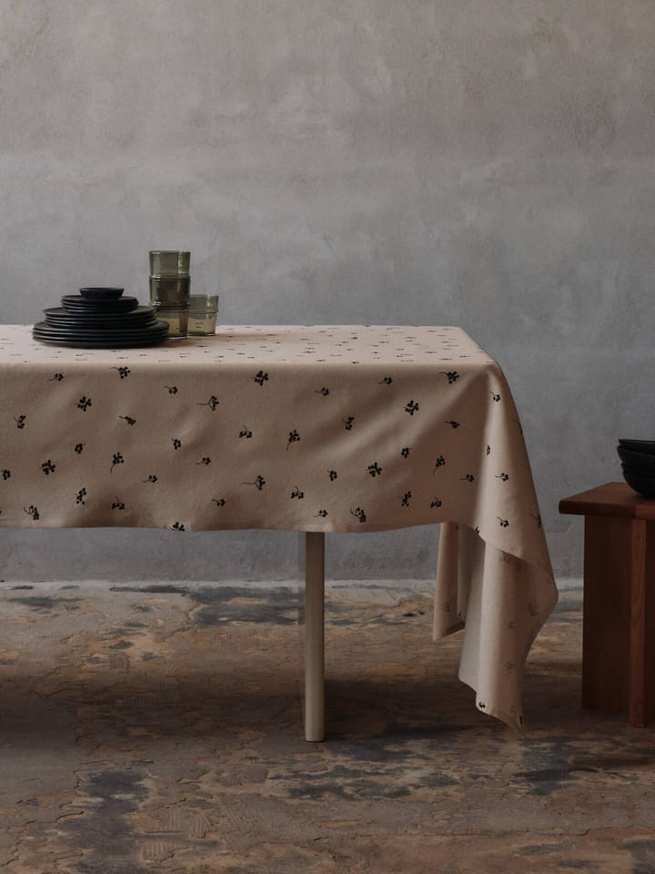 Tovaglia Baies 150x240 cm, Natural-dark chocolate Ferm Living