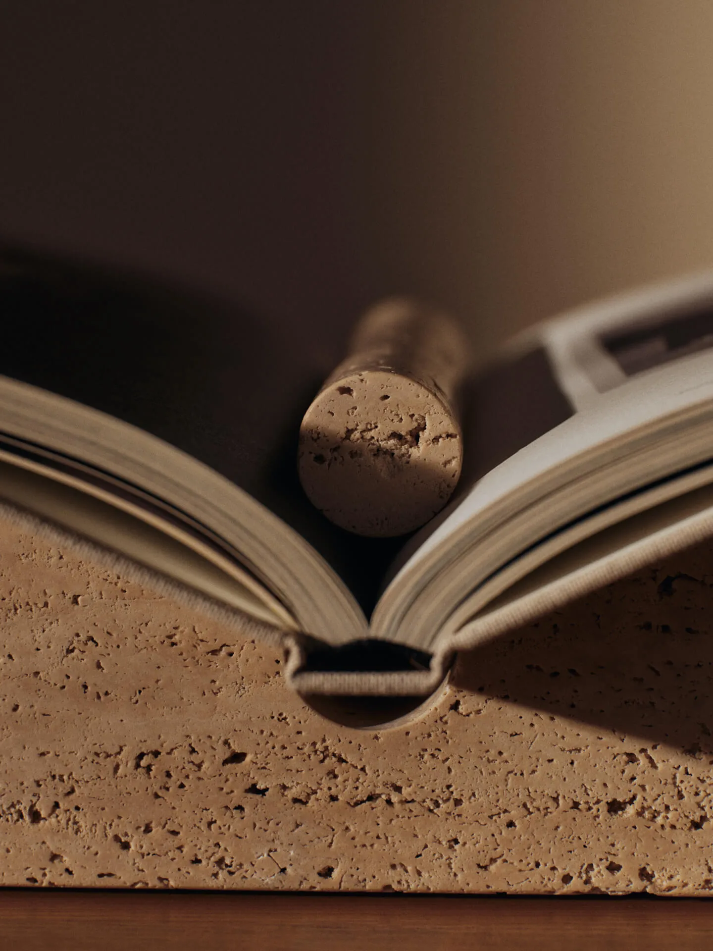 Tvara reggilibri, Travertino, 22x22 cm Ferm Living